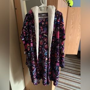 Vera Bradley floral bathrobe!
